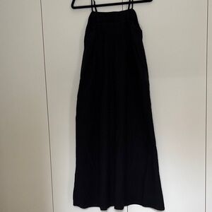 Minimum Black Maxi Dress